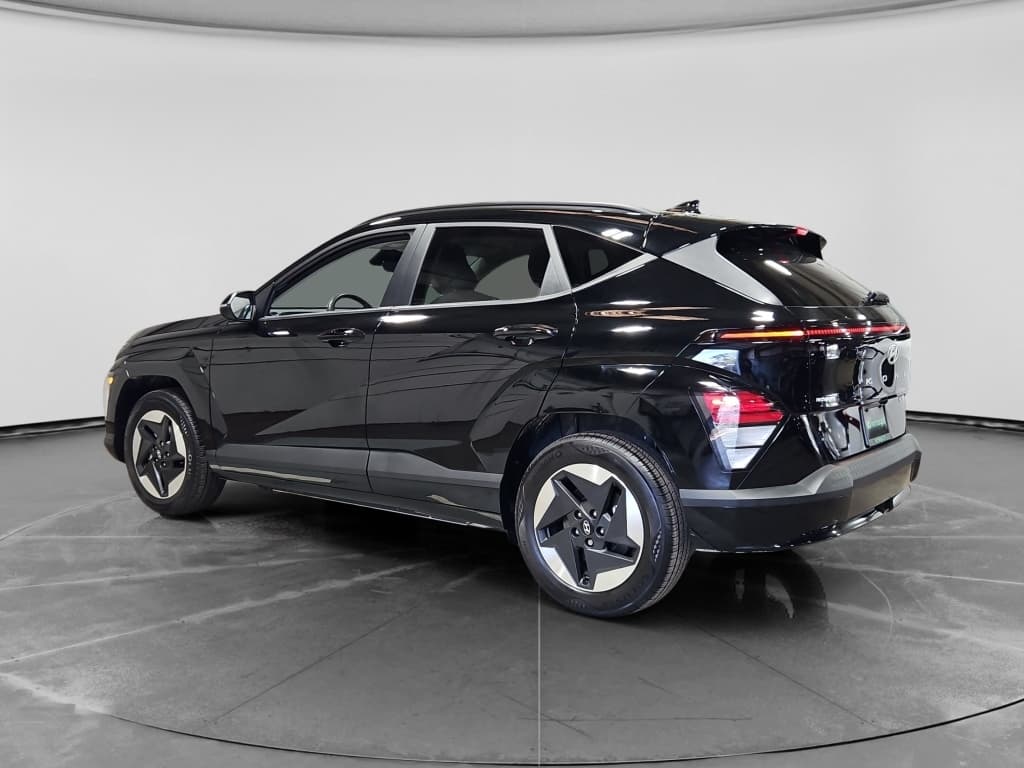 2024 Hyundai Kona view 2