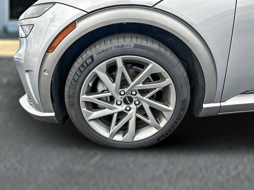2023 Genesis GV60 view 23