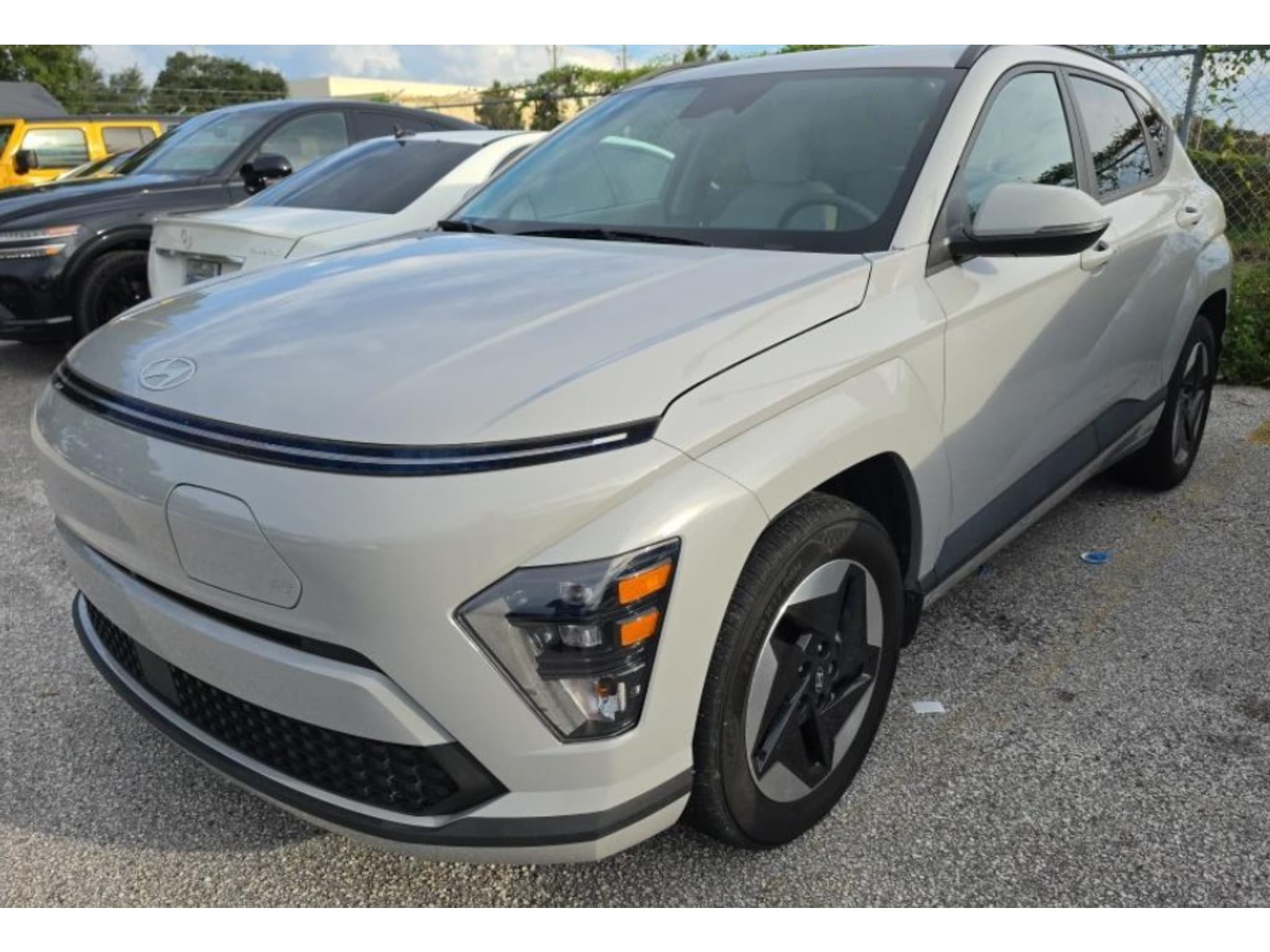 2024 Hyundai Kona view 1