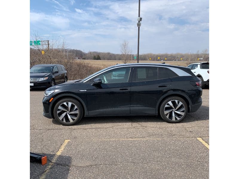 2021 Volkswagen ID.4 view 2