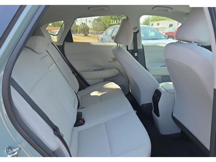 2024 Hyundai Kona view 6