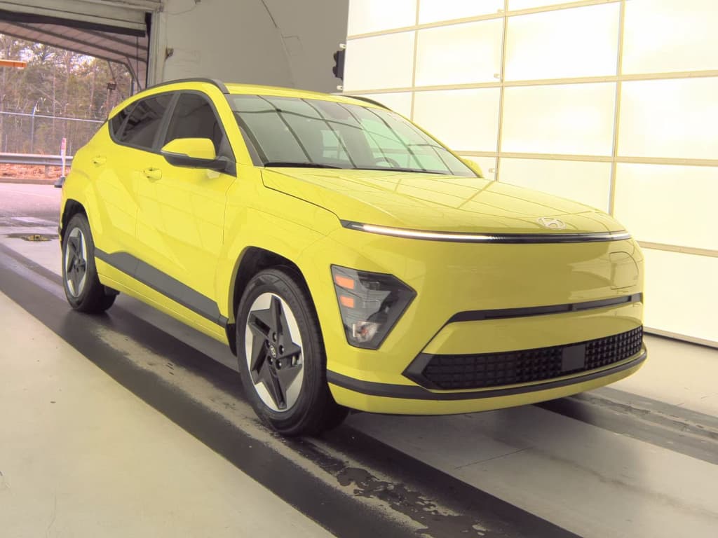 2024 Hyundai Kona view 2