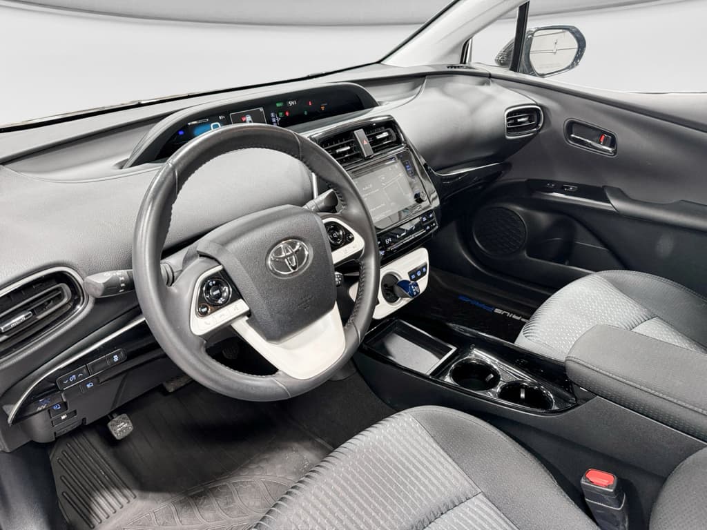 2017 Toyota Prius Prime view 19