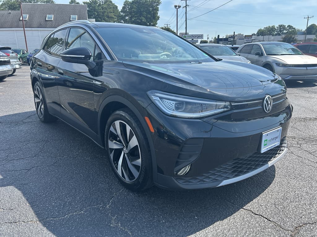 2021 Volkswagen ID.4 view 4
