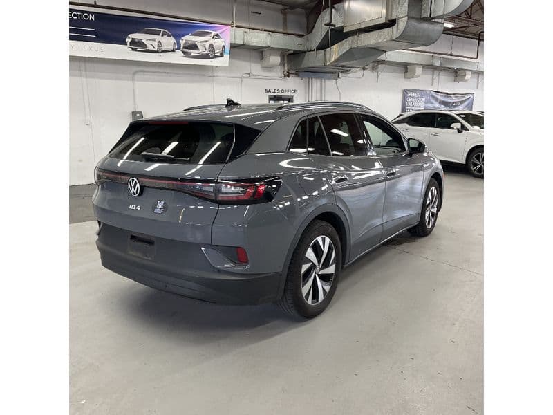 2023 Volkswagen ID.4 view 3