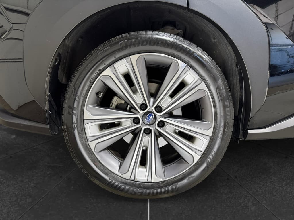 2023 Subaru Solterra view 28