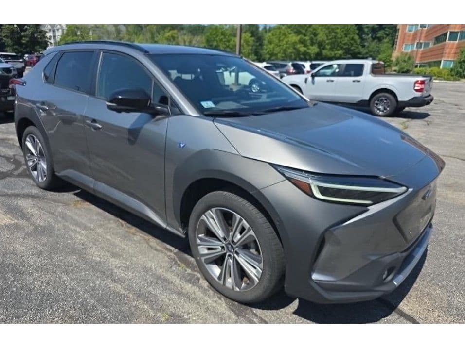 2023 Subaru Solterra view 2