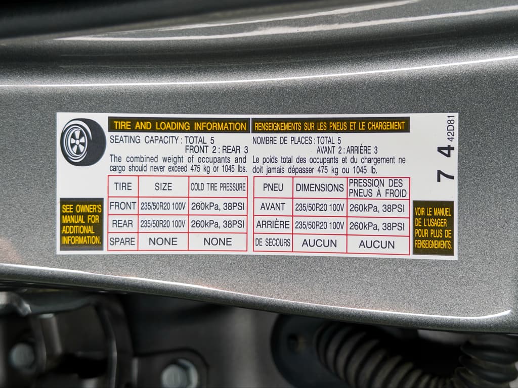 2023 Subaru Solterra view 26