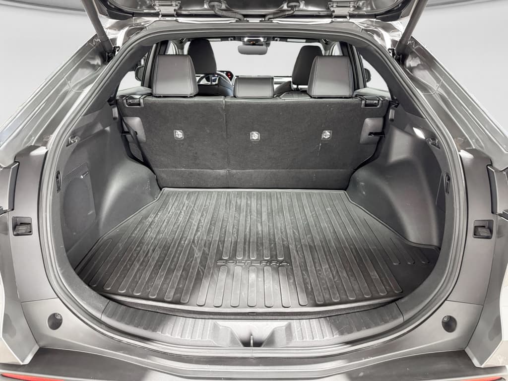 2023 Subaru Solterra view 23