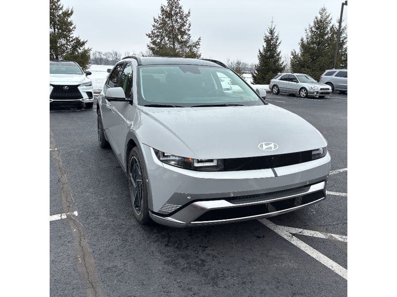 2025 Hyundai IONIQ 5 view 2