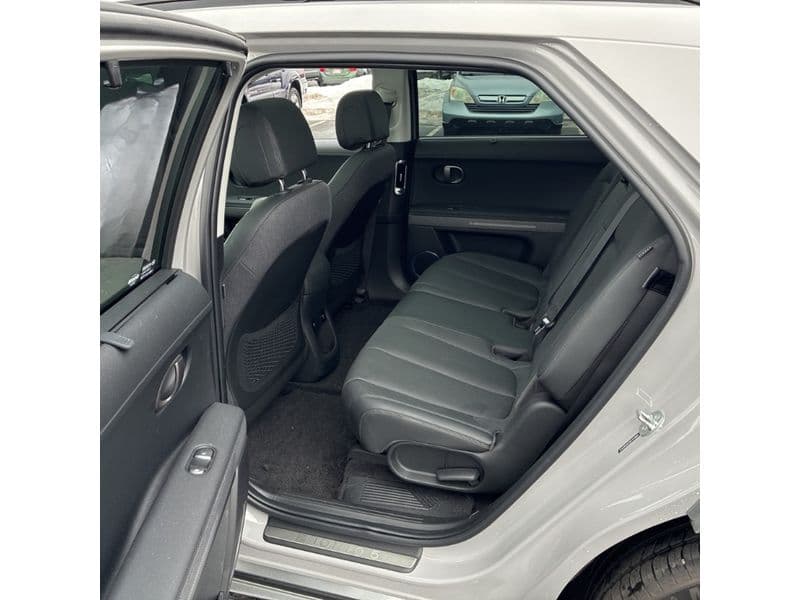 2025 Hyundai IONIQ 5 view 6