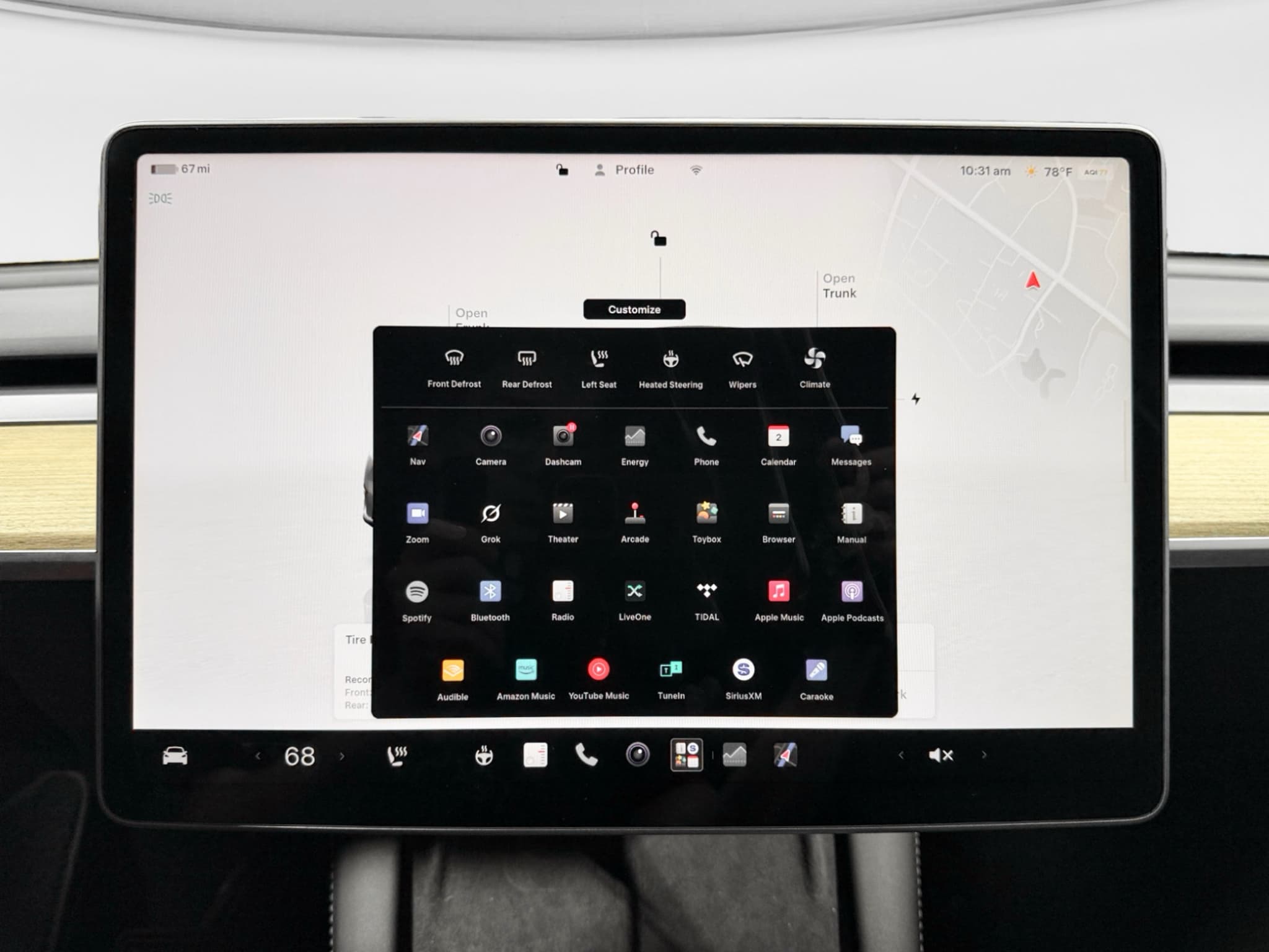 2022 Tesla Model Y view 9