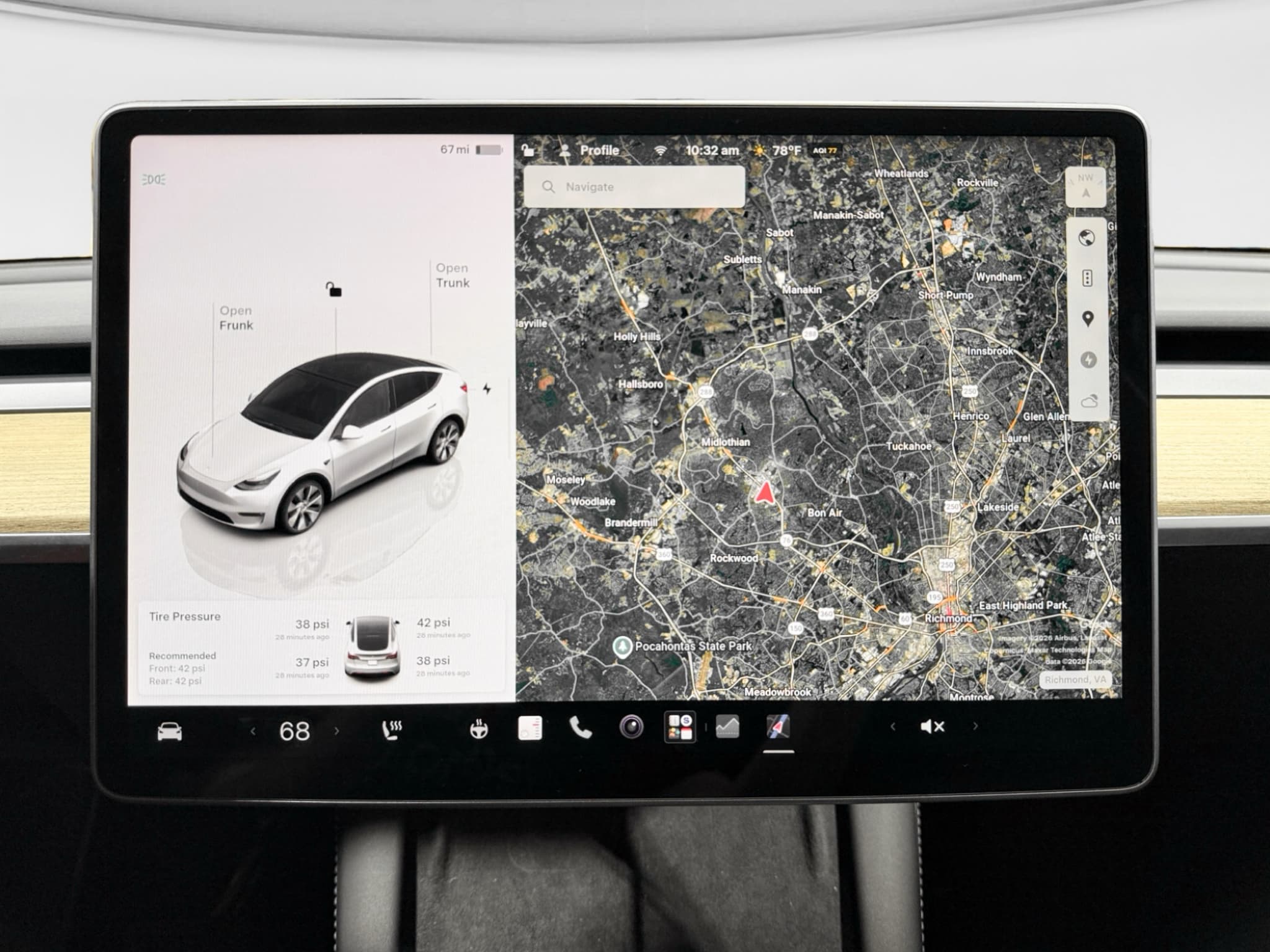 2022 Tesla Model Y view 8