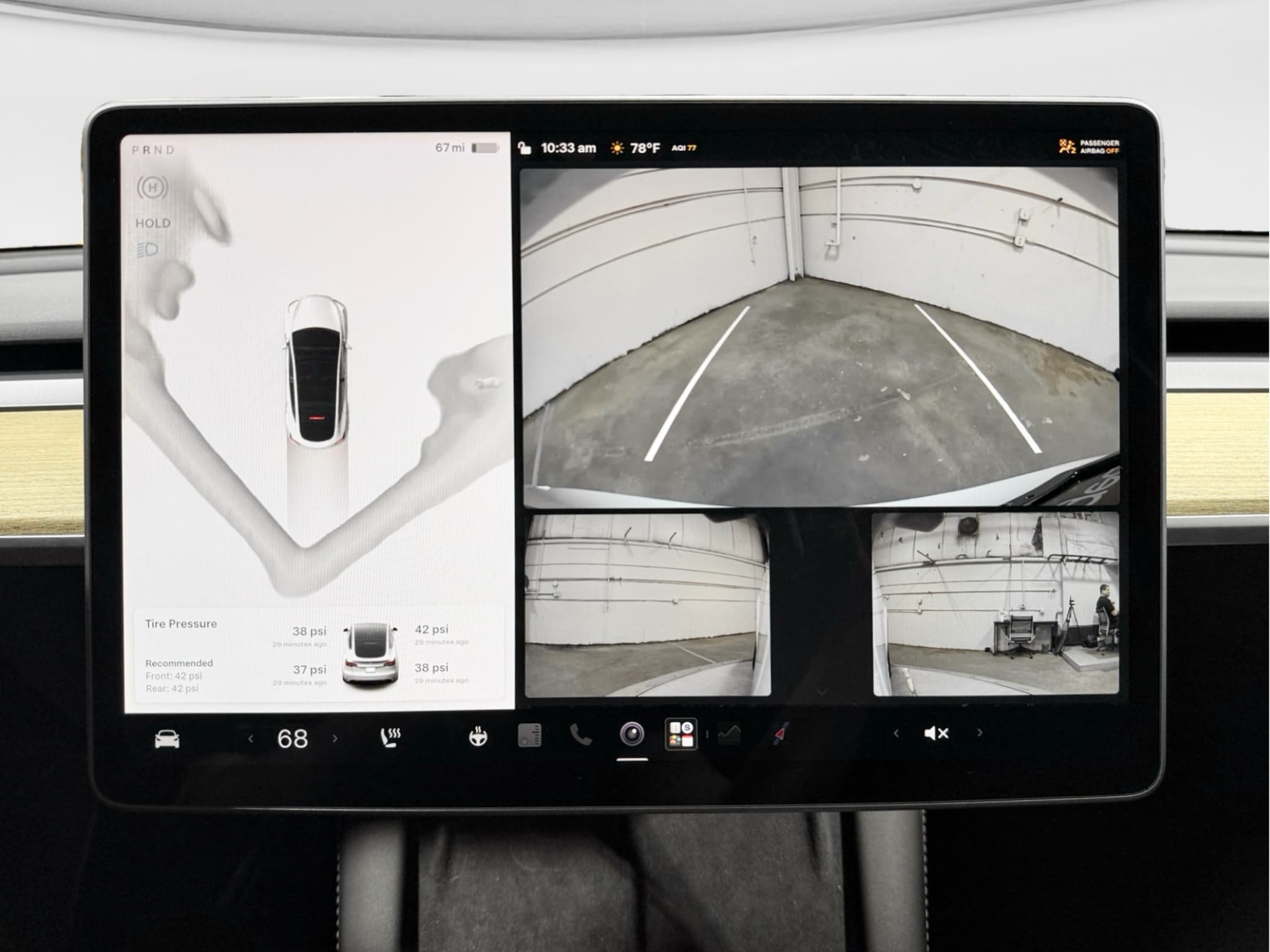 2022 Tesla Model Y view 13