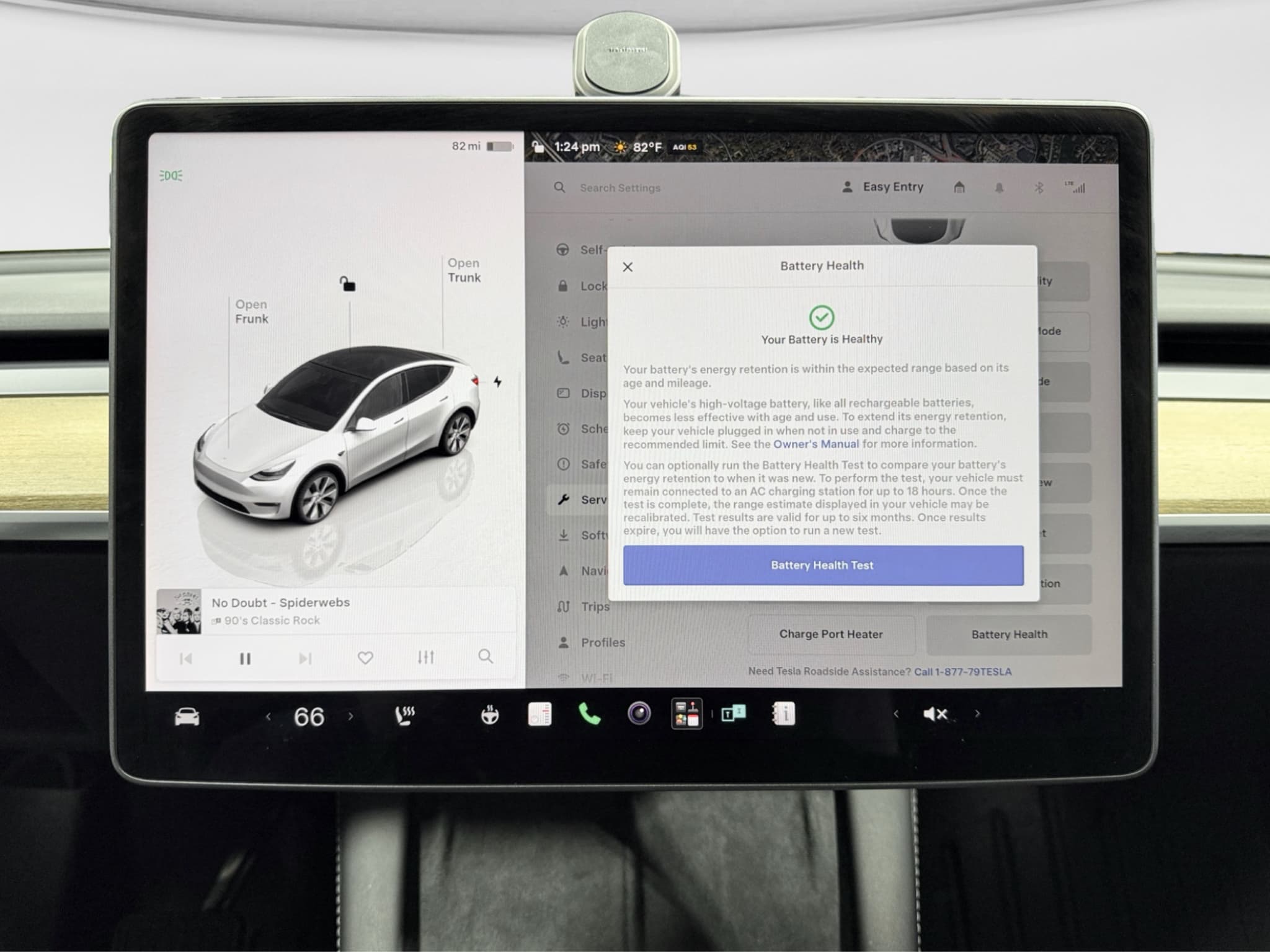 2022 Tesla Model Y view 13