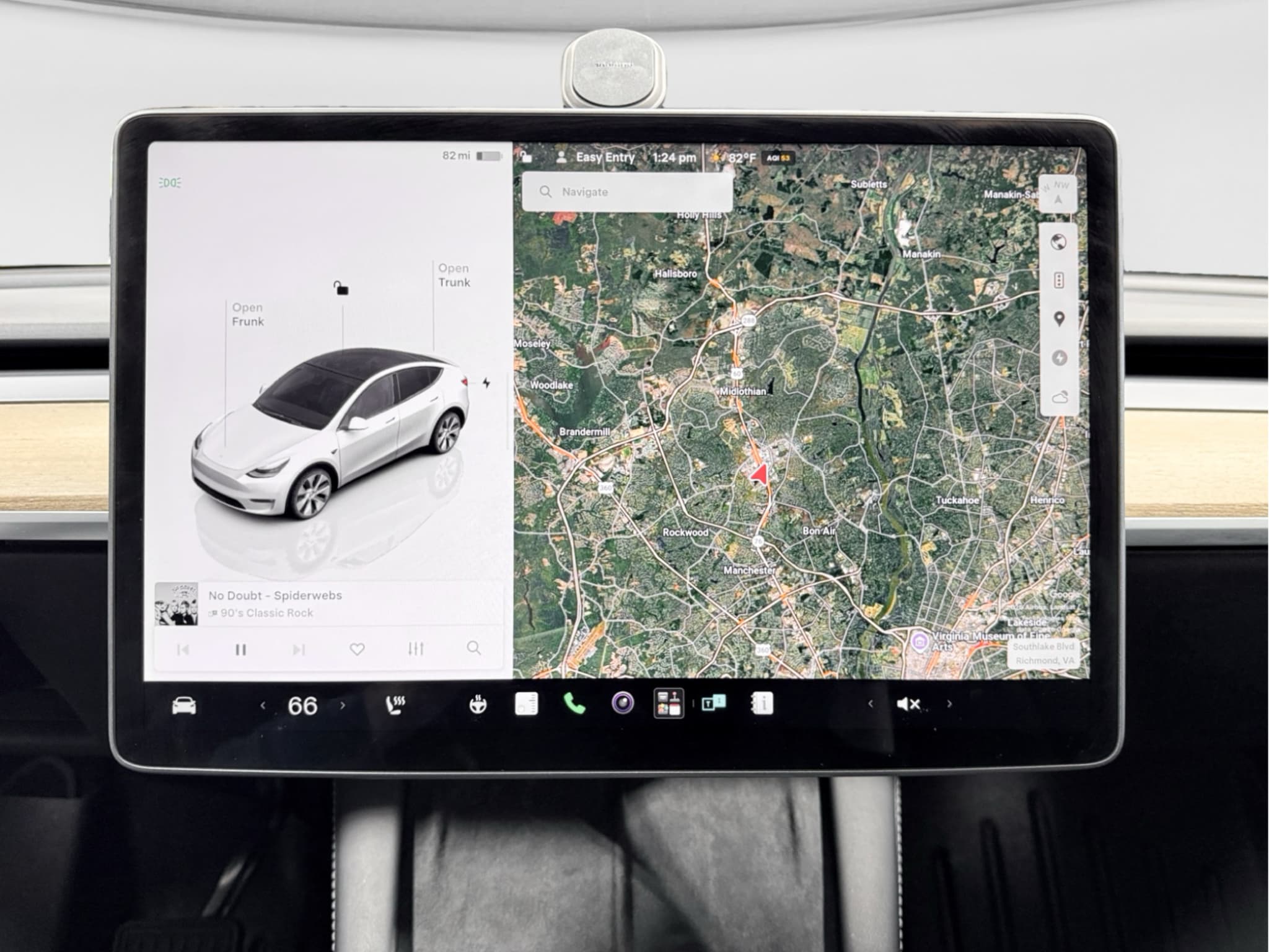 2022 Tesla Model Y view 9