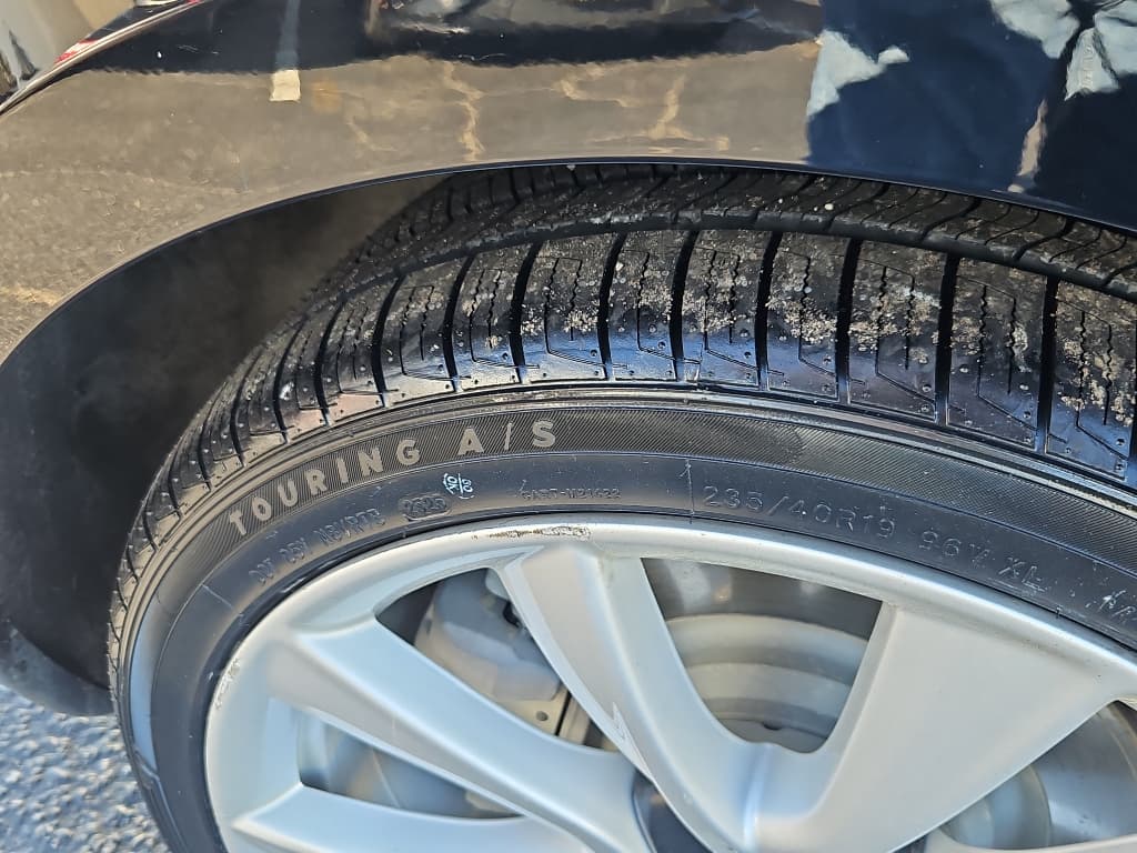 2018 Tesla Model 3 view 30