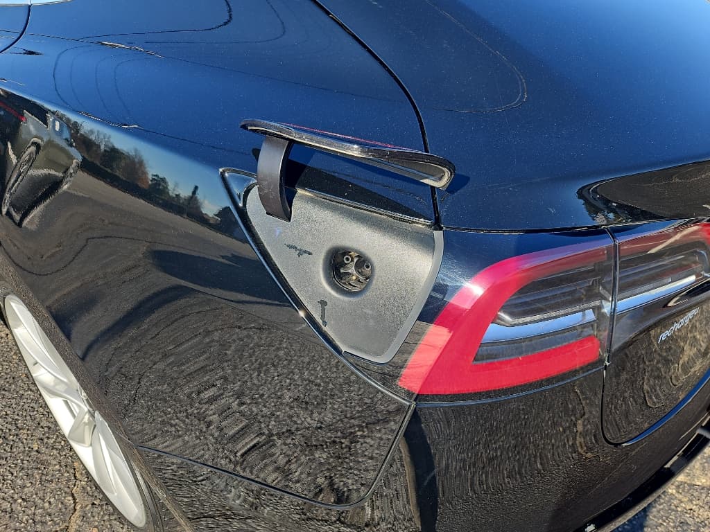 2018 Tesla Model 3 view 5