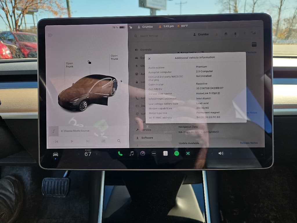 2018 Tesla Model 3 view 11