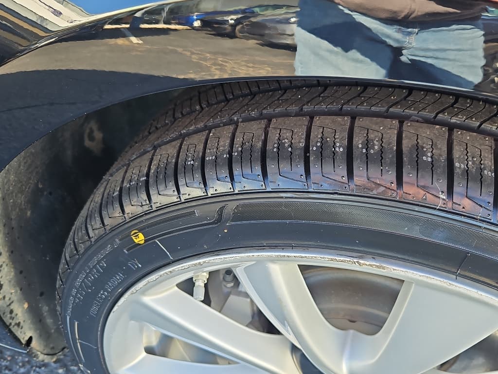 2018 Tesla Model 3 view 32