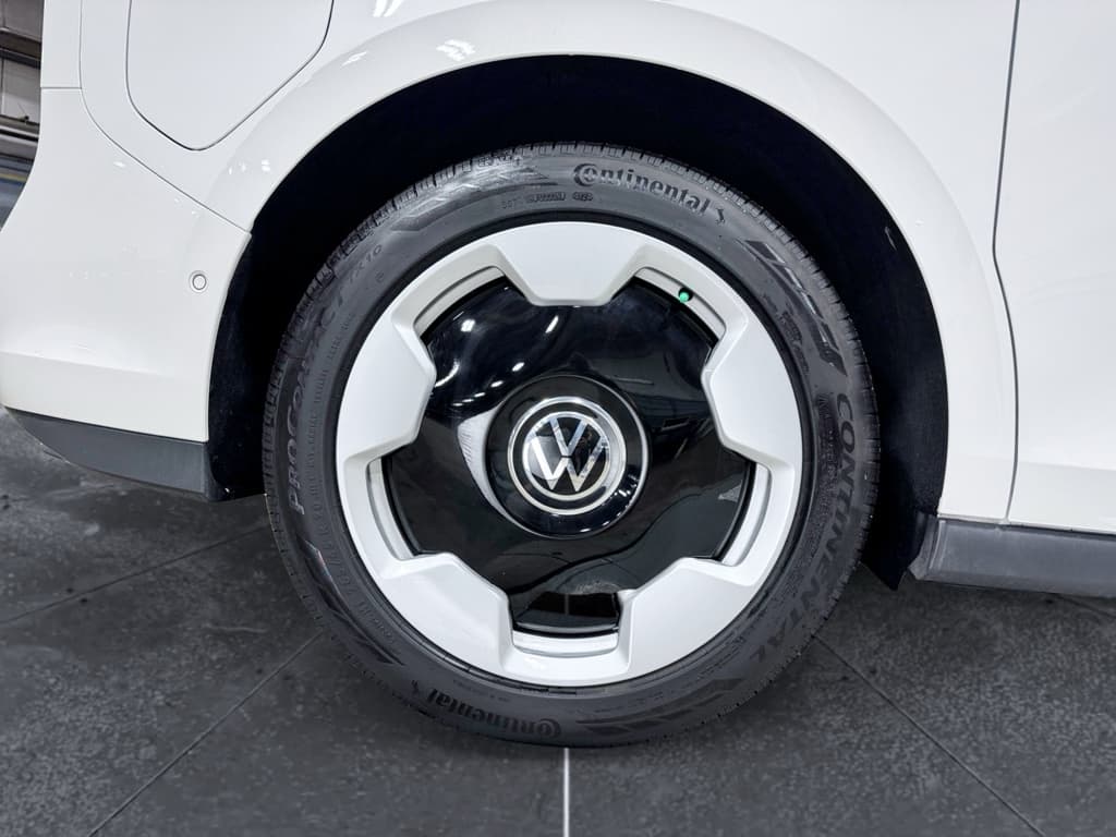 2025 Volkswagen ID.Buzz view 34