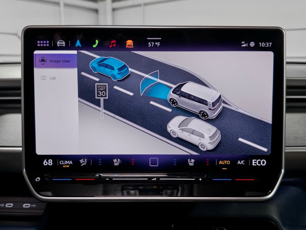 2025 Volkswagen ID.Buzz view 12