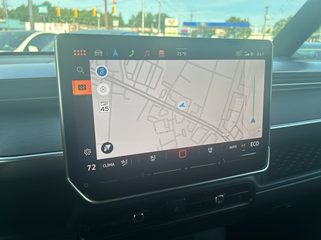 2025 Volkswagen ID.Buzz view 11