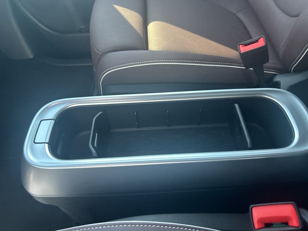 2025 Volkswagen ID.Buzz view 15