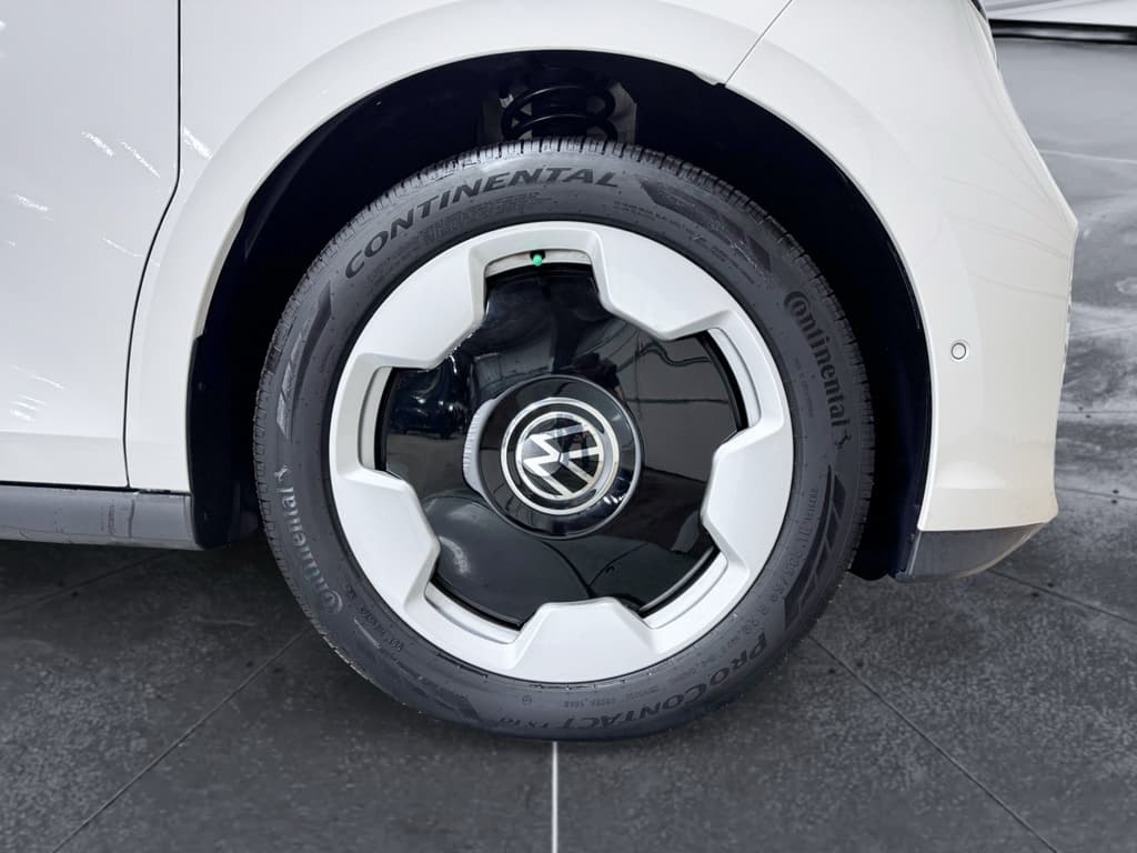 2025 Volkswagen ID.Buzz view 32