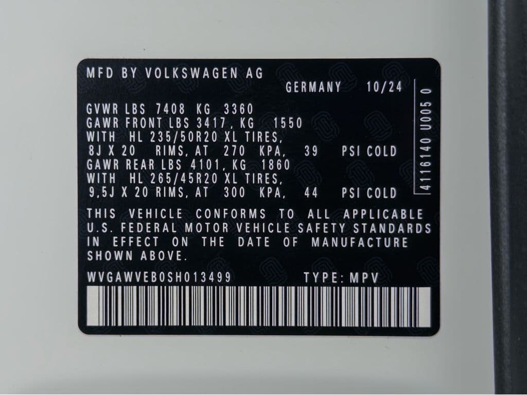 2025 Volkswagen ID.Buzz view 26