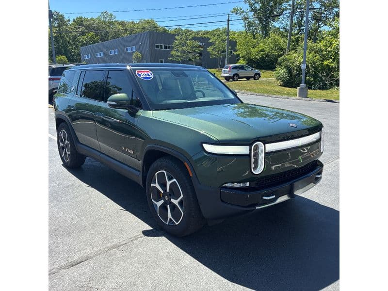 2023 Rivian R1S