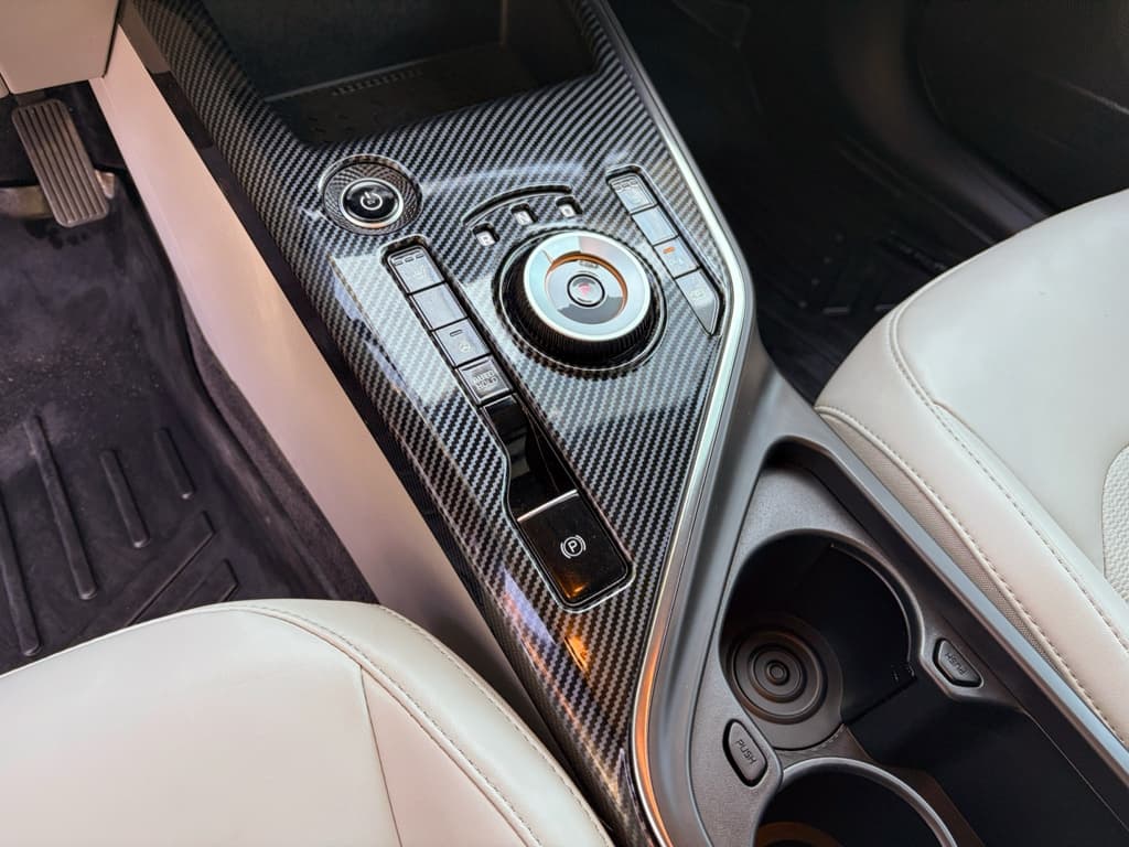 2023 Kia Niro EV view 19