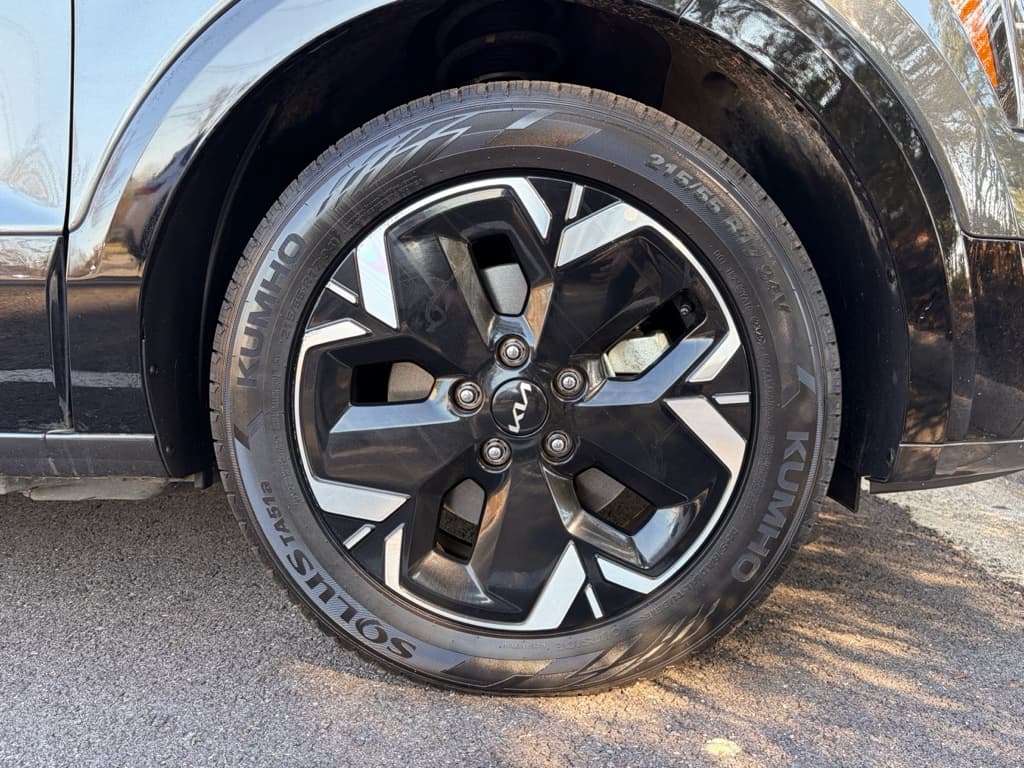 2023 Kia Niro EV view 31