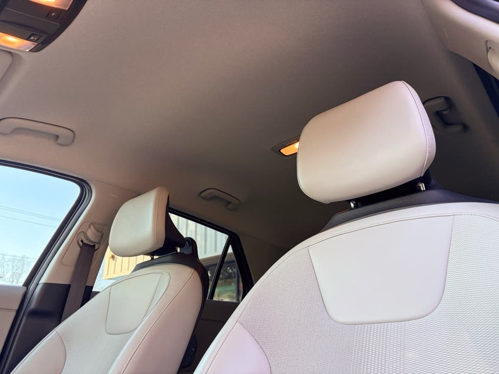 2023 Kia Niro EV view 24