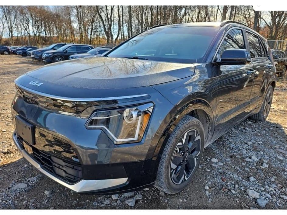 2023 Kia Niro EV view 1