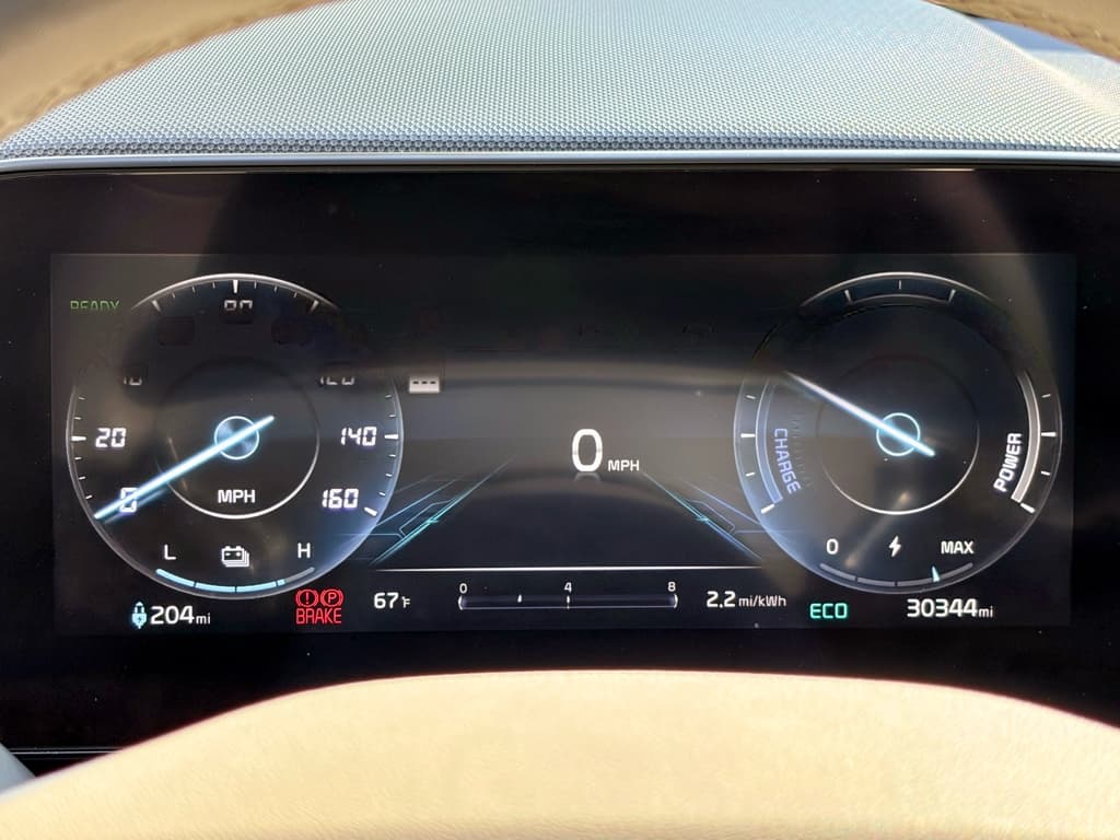 2023 Kia Niro EV view 9