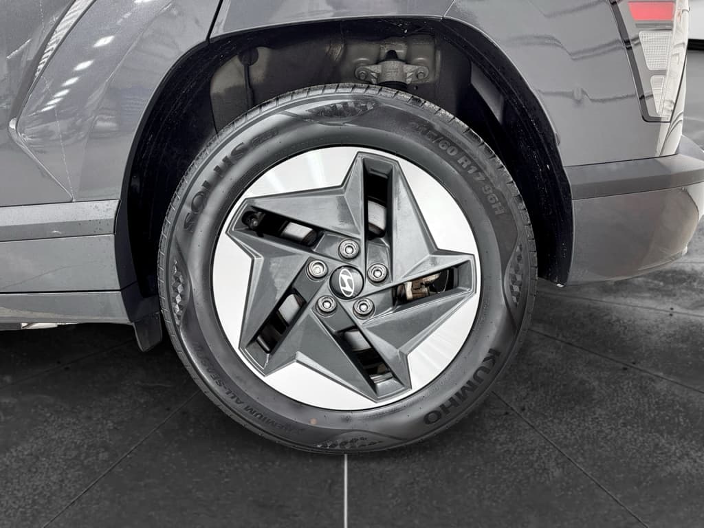 2024 Hyundai Kona view 34