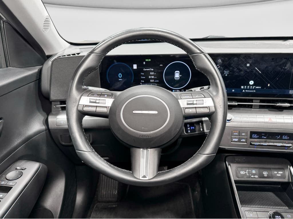 2024 Hyundai Kona view 9