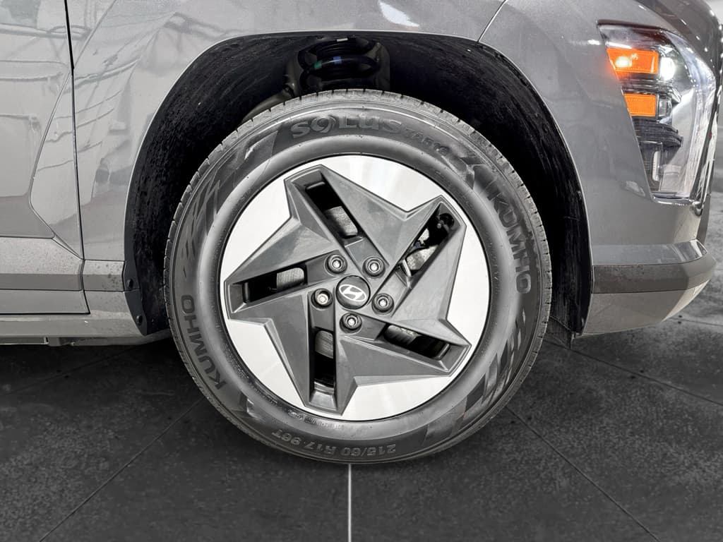 2024 Hyundai Kona view 36