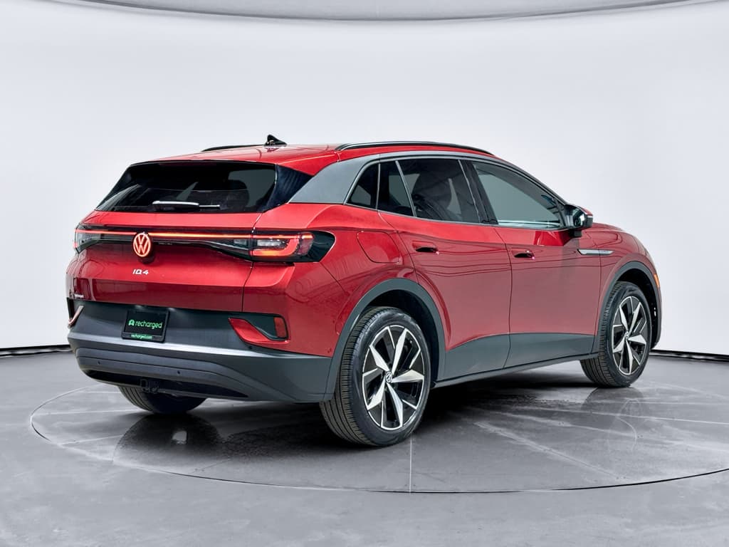 2023 Volkswagen ID.4 view 3