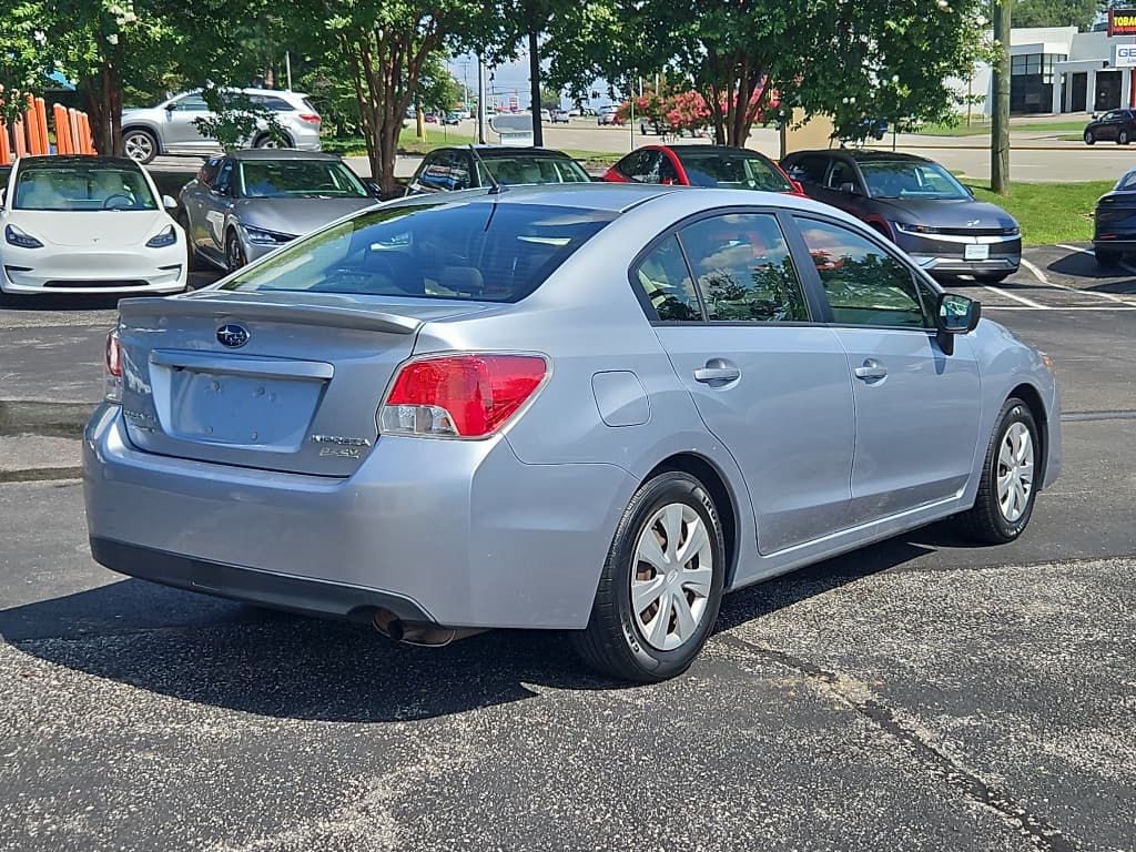 2016 Subaru Impreza view 3