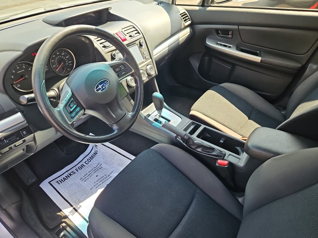 2016 Subaru Impreza view 6