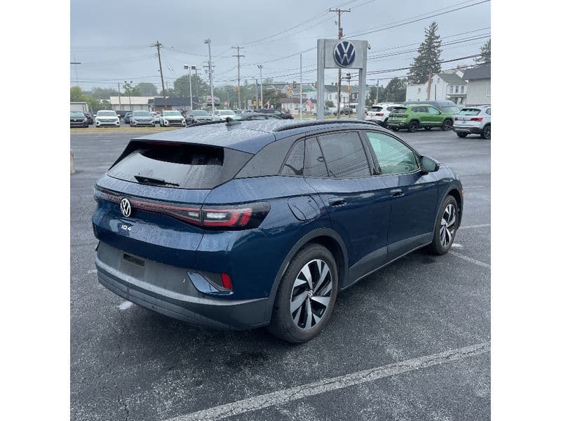 2023 Volkswagen ID.4 view 3