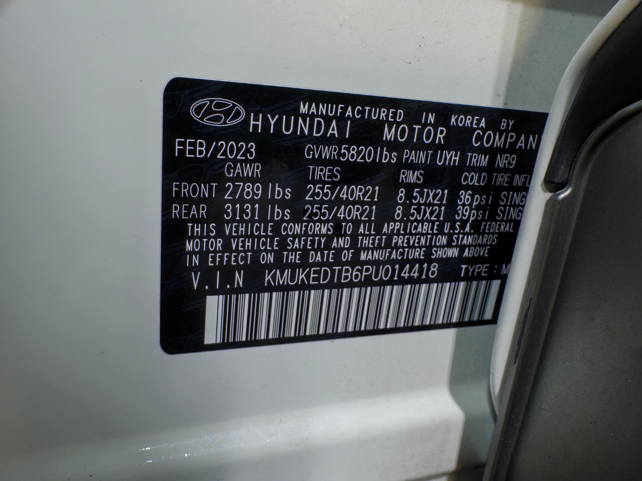 2023 Genesis GV60 view 29