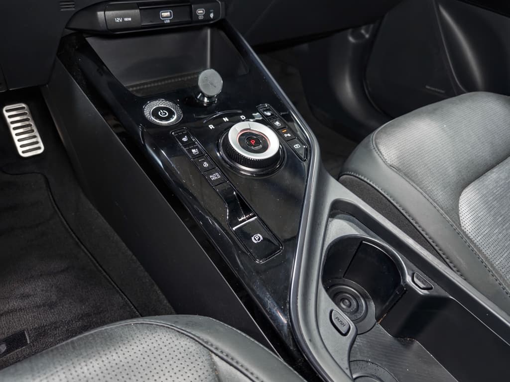 2023 Kia Niro EV view 19