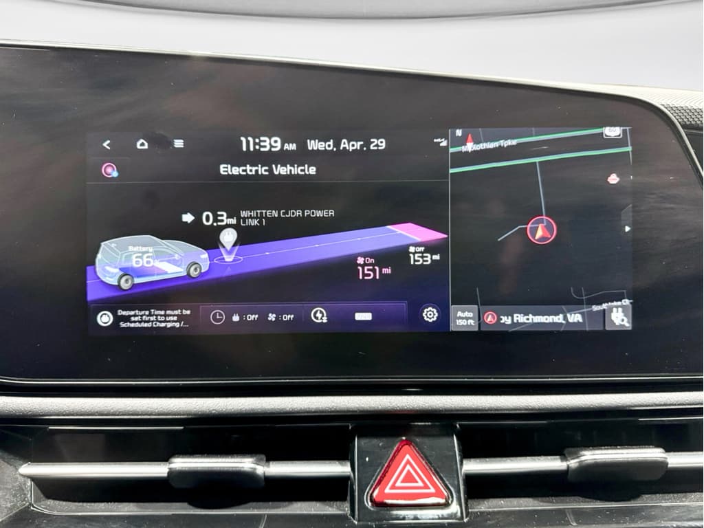 2023 Kia Niro EV view 11