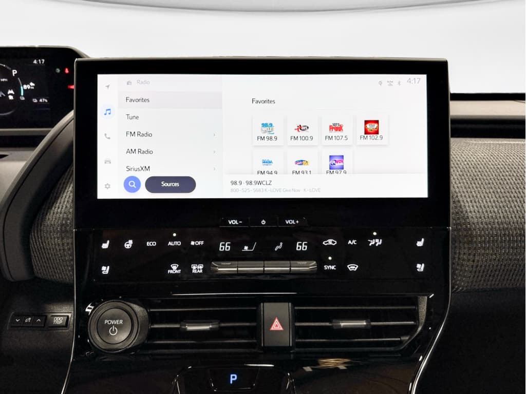 2023 Subaru Solterra view 12