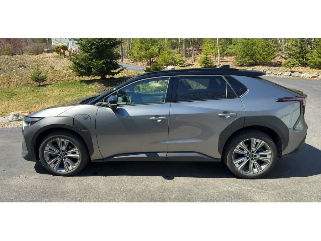 2023 Subaru Solterra view 2