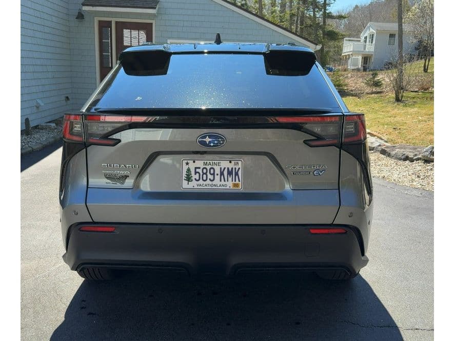 2023 Subaru Solterra view 4