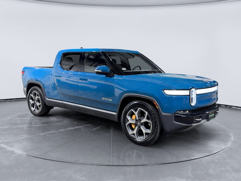 2022 Rivian R1T view 4
